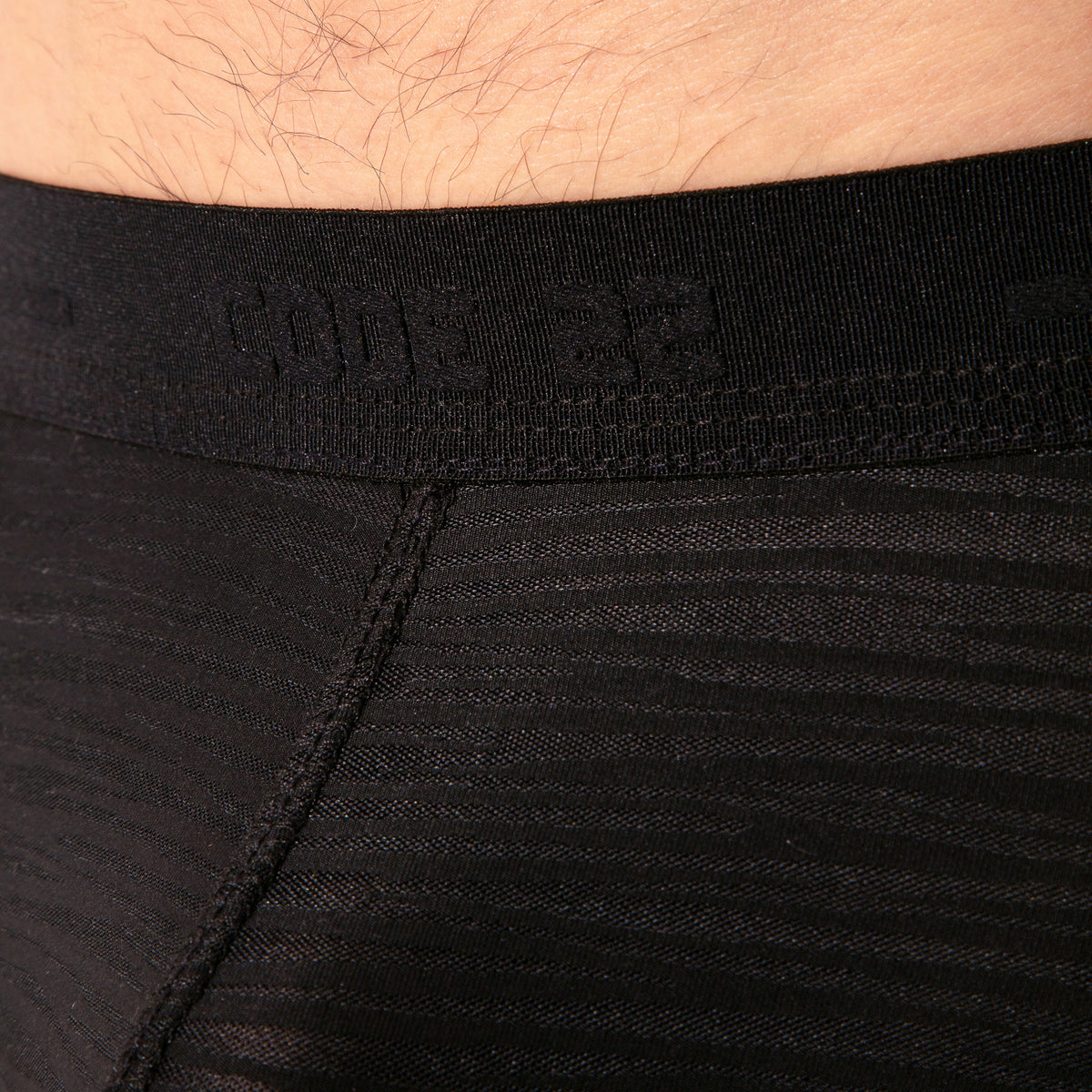 CODE 22 Zebra Thong Black
