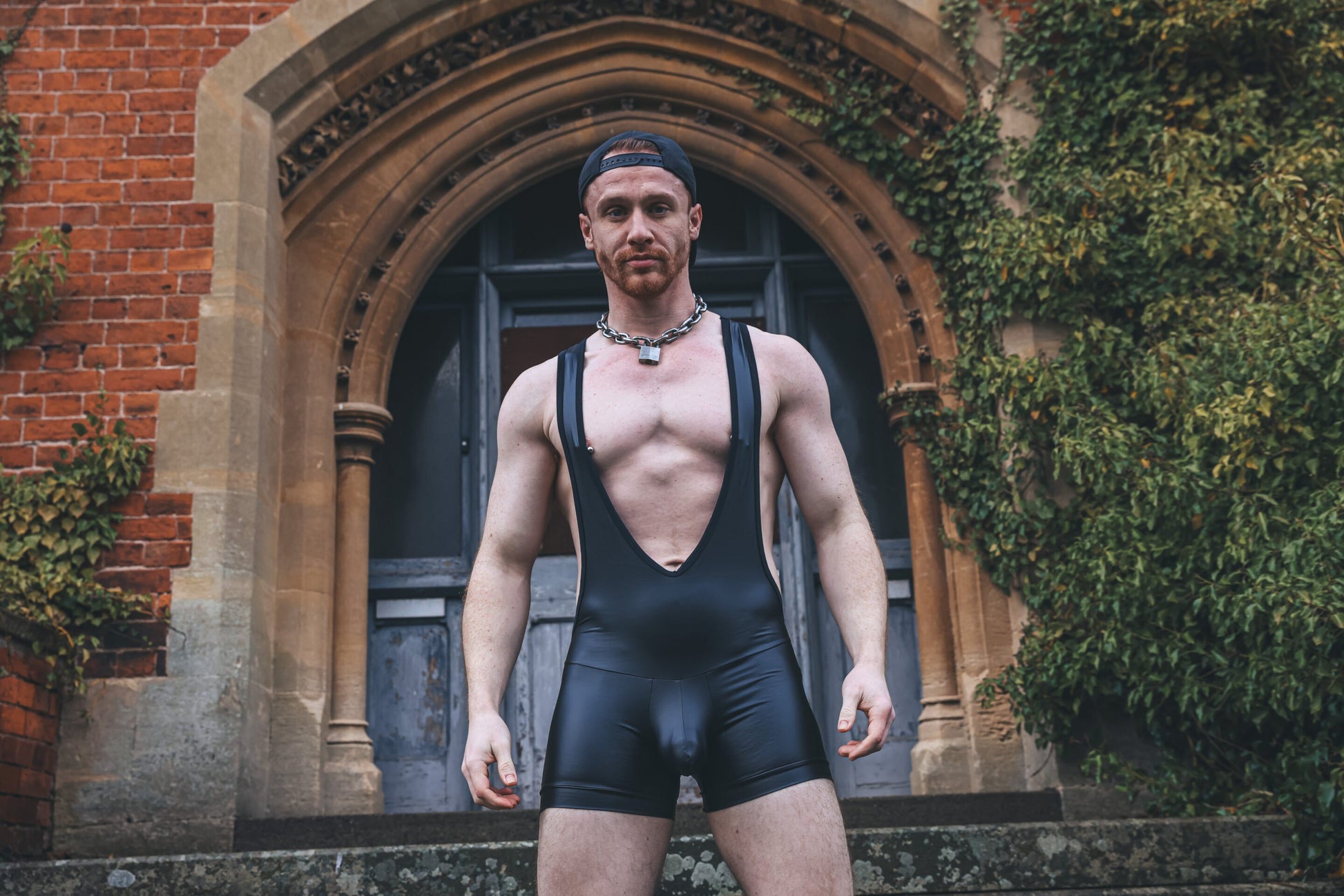 SUKREW Singlet Nightlife Black